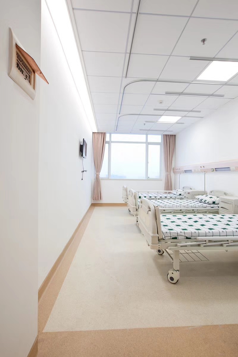 同質透心pvc醫(yī)用地板